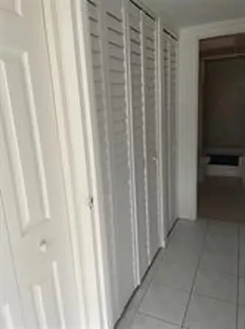 2821 Somerset Drive Lauderdale Lakes FL 33311