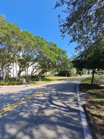 6911 Environ Bvd Lauderhill FL 33319