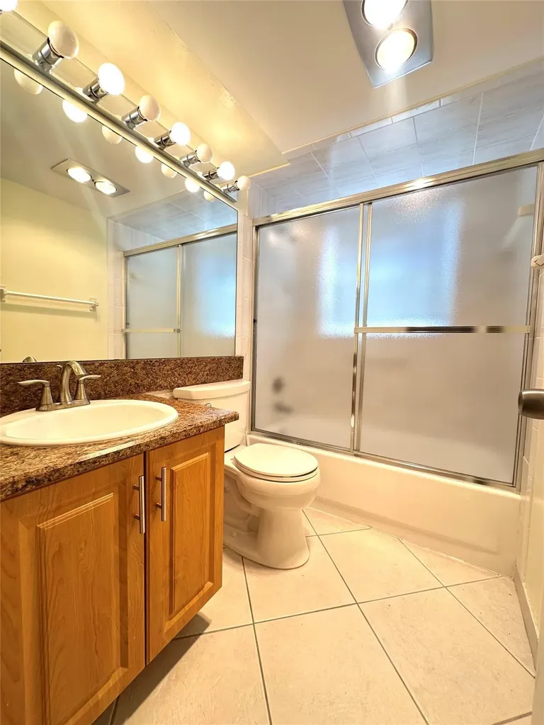477 Durham P Deerfield Beach FL 33442