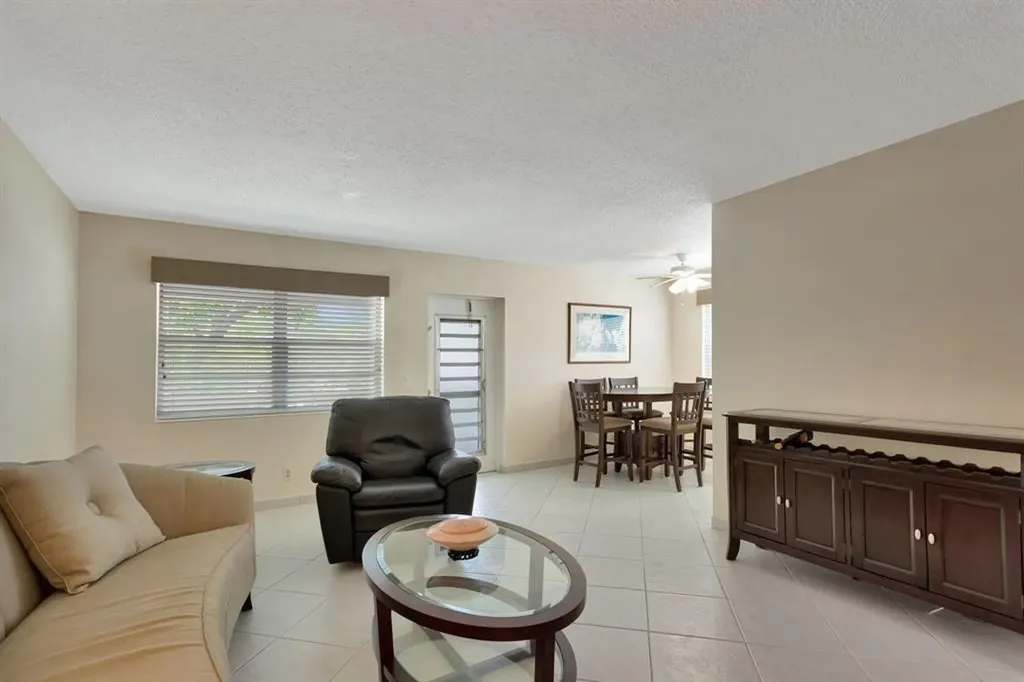 477 Durham P Deerfield Beach FL 33442