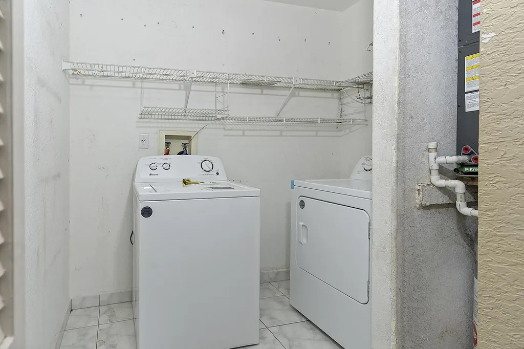 3201 W 76th Street Hialeah FL 33018