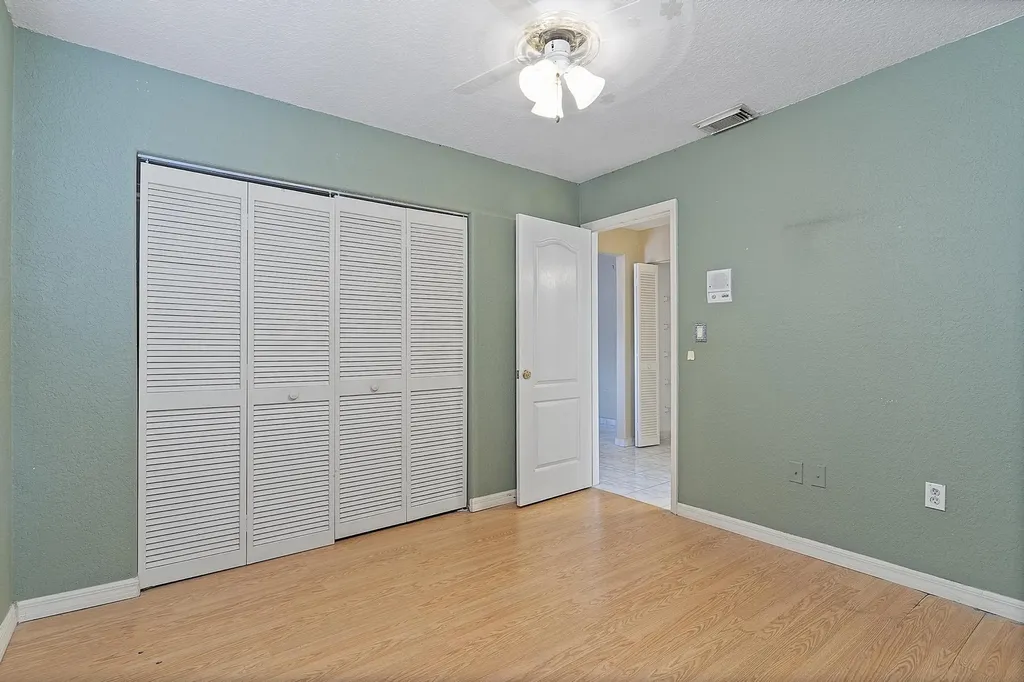 3201 W 76th Street Hialeah FL 33018