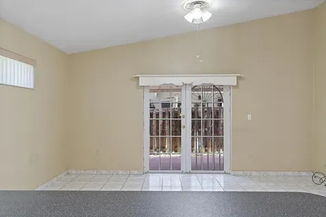3201 W 76th Street Hialeah FL 33018