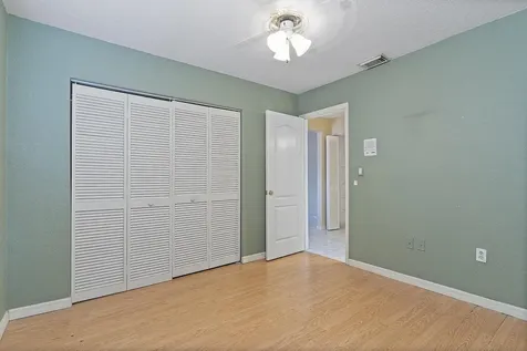 3201 W 76th Street Hialeah FL 33018