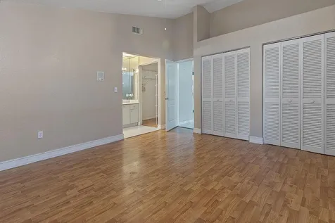 3201 W 76th Street Hialeah FL 33018