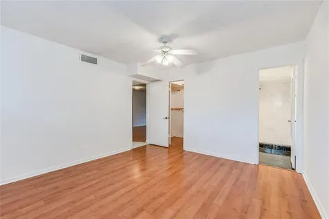 8940 S Hollybrook Boulevard Pembroke Pines FL 33025