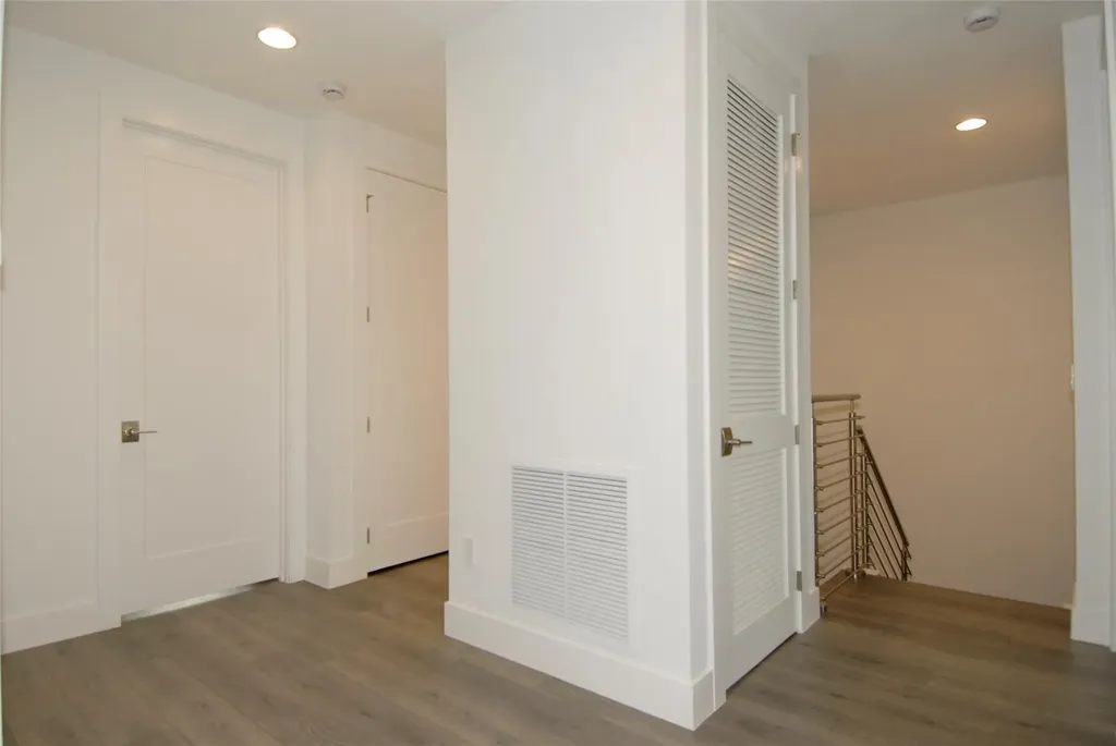 1421 SW 23rd Court Fort Lauderdale FL 33315