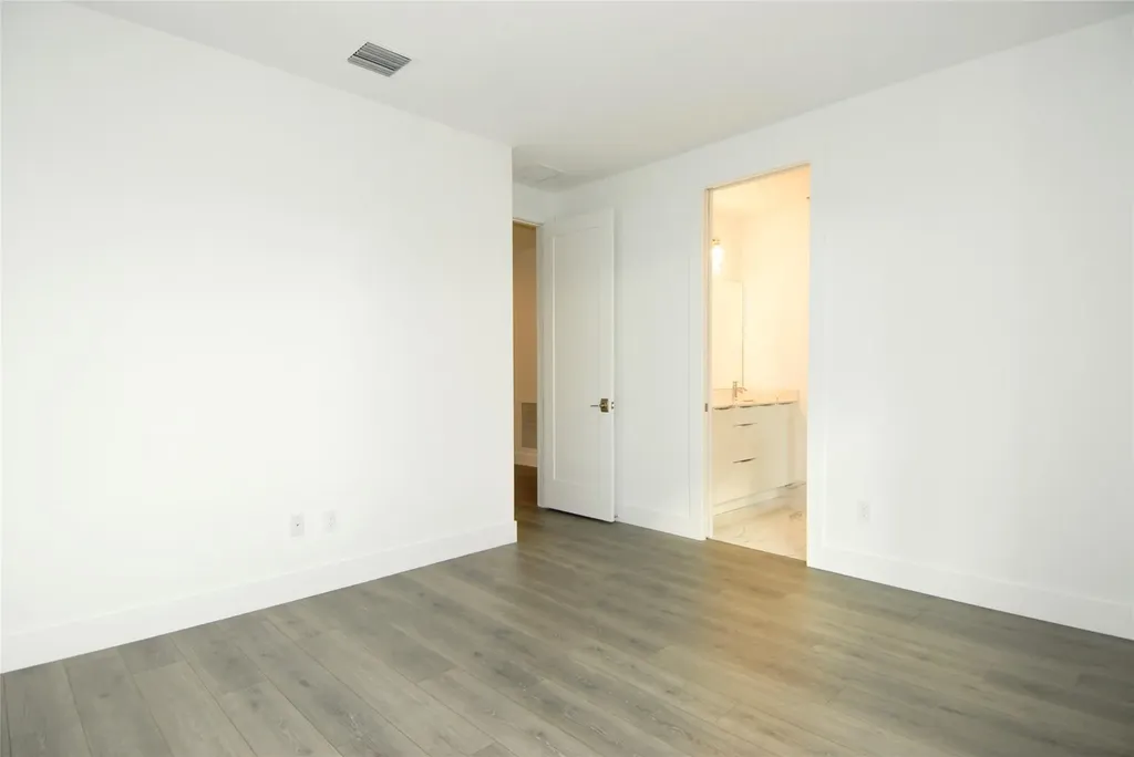 1421 SW 23rd Court Fort Lauderdale FL 33315