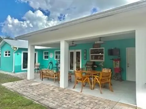 8867 SE Rigdon Way Hobe Sound FL 33455