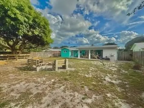 8867 SE Rigdon Way Hobe Sound FL 33455