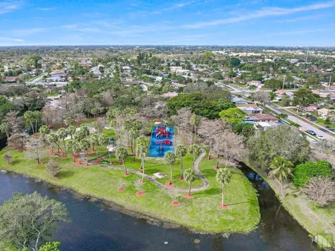 661 Palmetto Drive Coconut Creek FL 33066