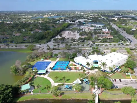 661 Palmetto Drive Coconut Creek FL 33066