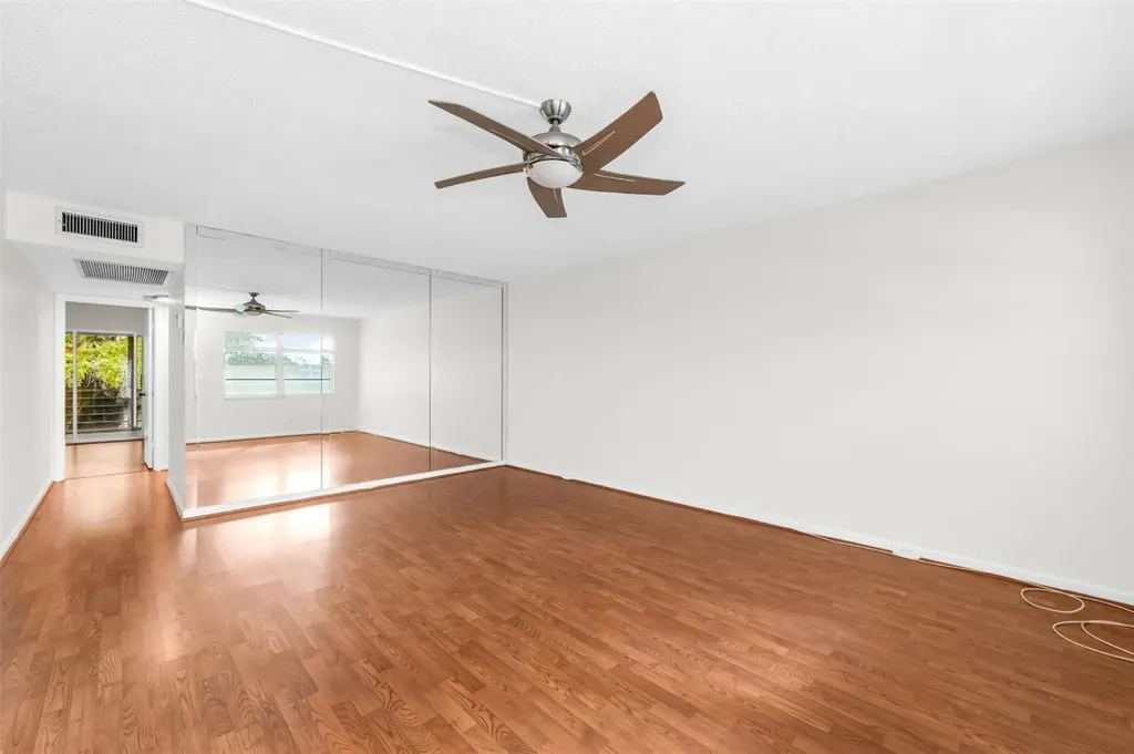 2069 Oakridge F Deerfield Beach FL 33442