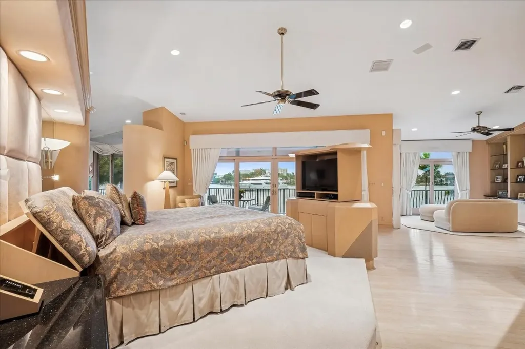 5 Isla Bahia Drive Fort Lauderdale FL 33316