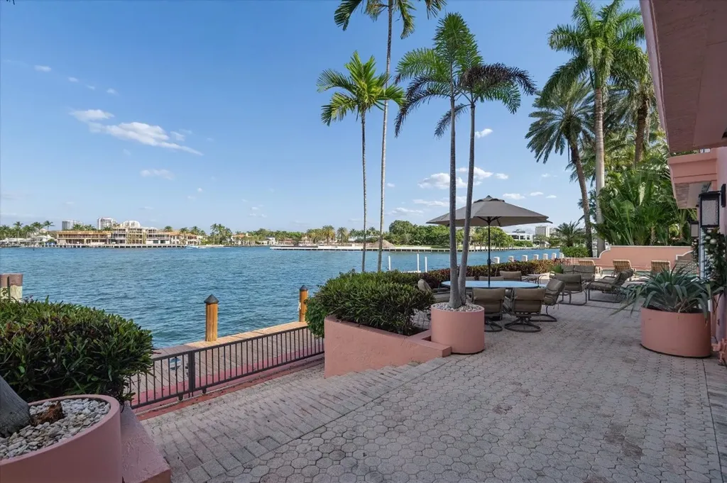 5 Isla Bahia Drive Fort Lauderdale FL 33316