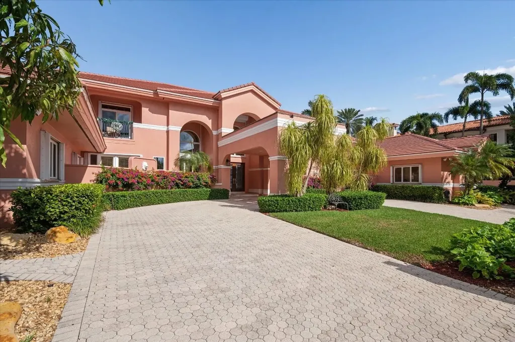 5 Isla Bahia Drive Fort Lauderdale FL 33316