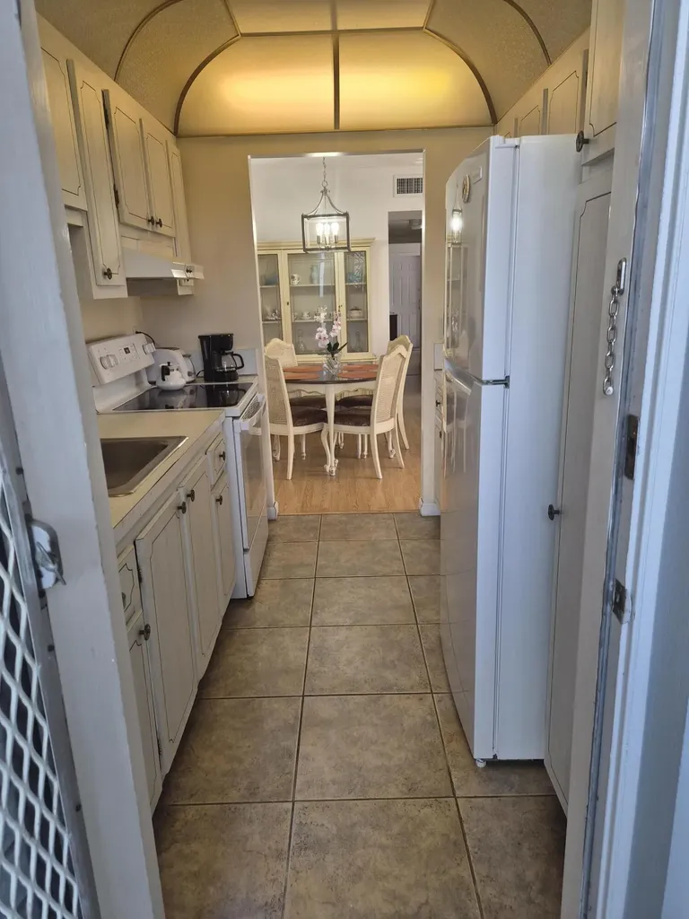 Boynton Beach FL 33435