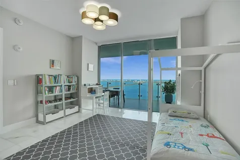 700 NE 26th Terrace Miami FL 33137