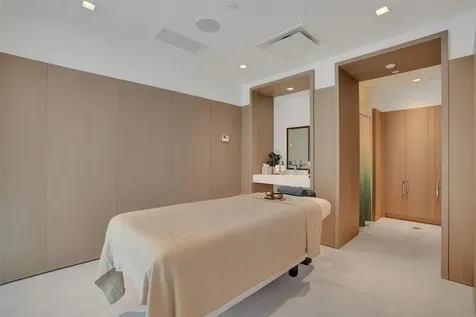 700 NE 26th Terrace Miami FL 33137