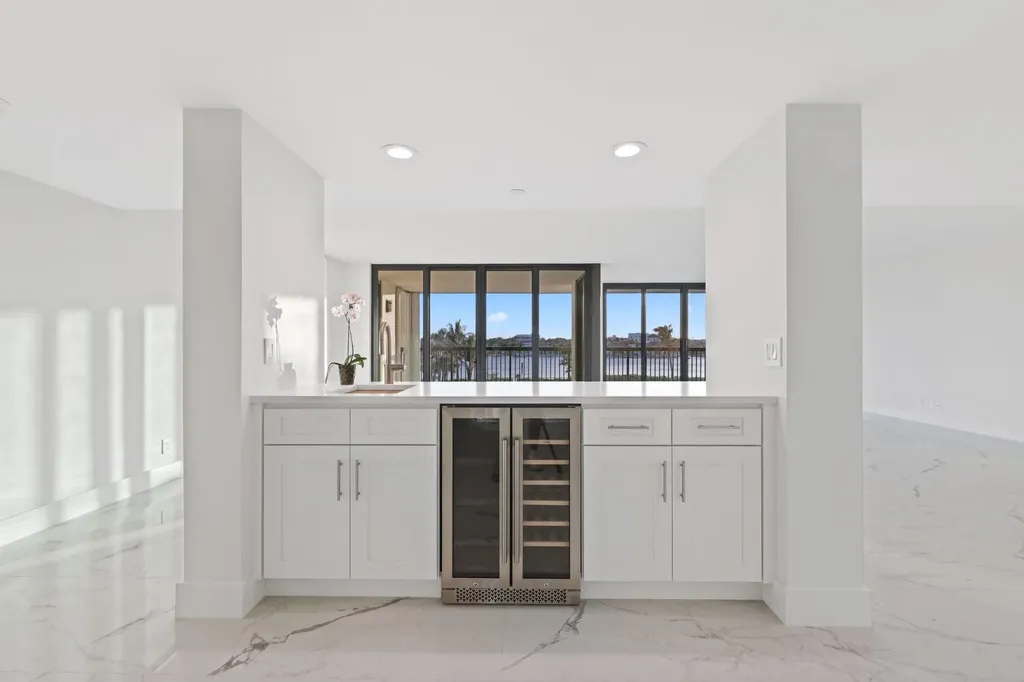 19670 Beach Road Jupiter FL 33469