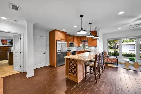 4401 NE 18th Avenue Oakland Park FL 33334