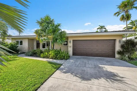 4401 NE 18th Avenue Oakland Park FL 33334