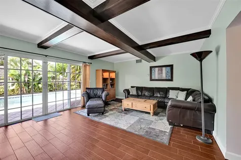 4401 NE 18th Avenue Oakland Park FL 33334