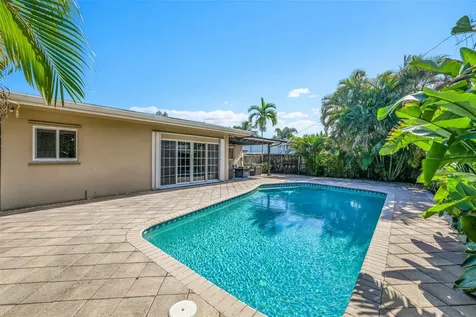 4401 NE 18th Avenue Oakland Park FL 33334