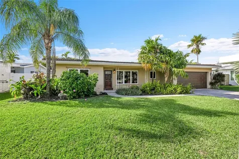 4401 NE 18th Avenue Oakland Park FL 33334