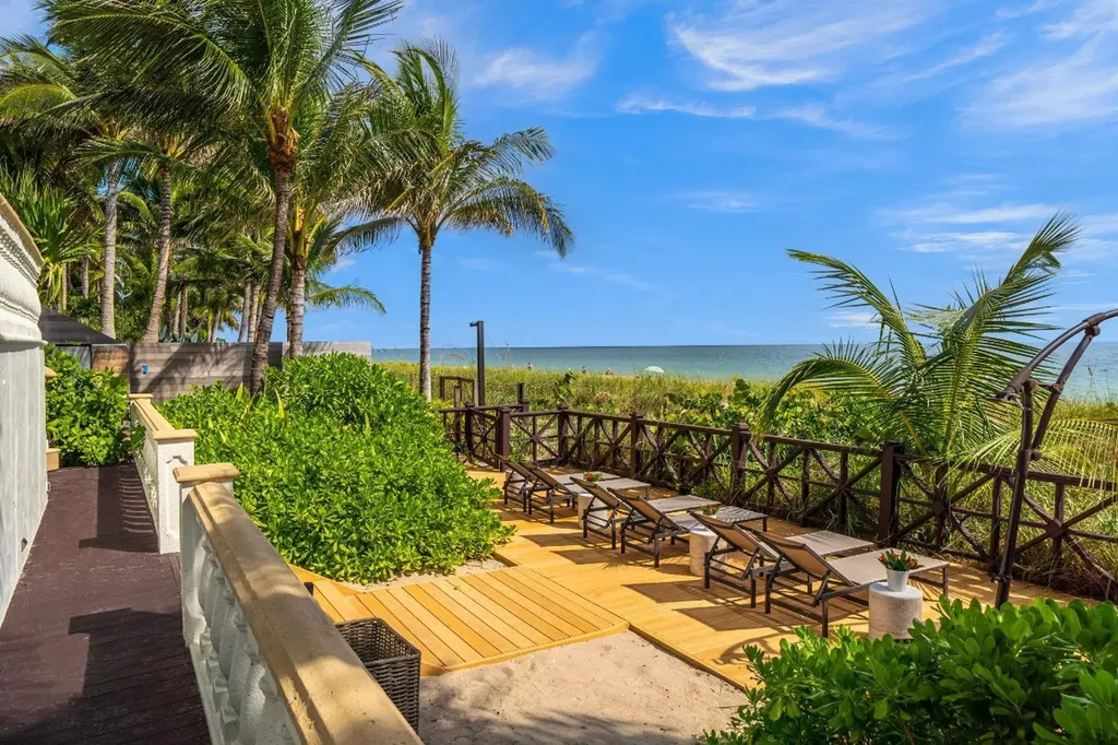 2760 N Atlantic Boulevard Fort Lauderdale FL 33308