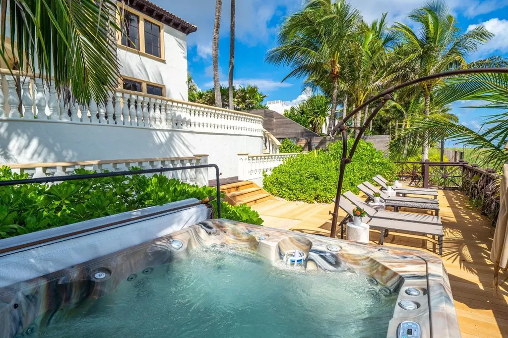 2760 N Atlantic Boulevard Fort Lauderdale FL 33308