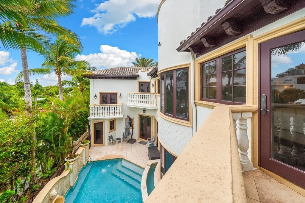 2760 N Atlantic Boulevard Fort Lauderdale FL 33308