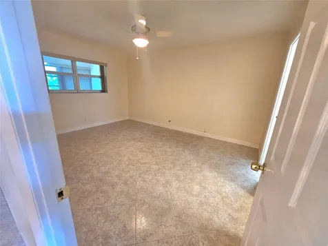 3531 NW 50th Avenue Lauderdale Lakes FL 33319