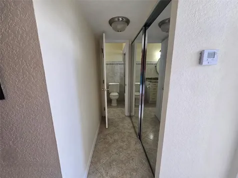 3531 NW 50th Avenue Lauderdale Lakes FL 33319