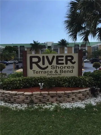 3040 NE 16th Avenue Oakland Park FL 33334