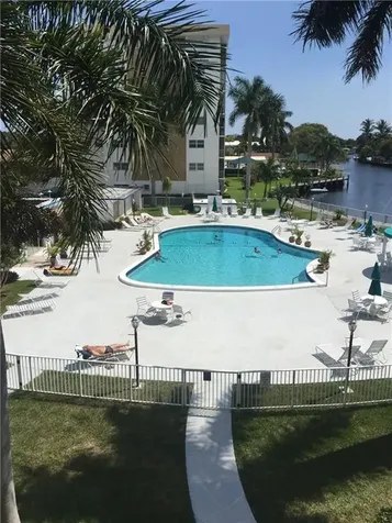 3040 NE 16th Avenue Oakland Park FL 33334