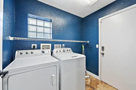 6188 Willoughby Circle Lake Worth FL 33463