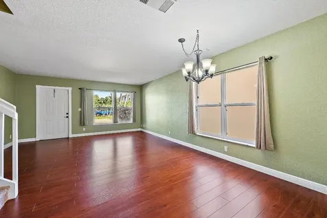 6188 Willoughby Circle Lake Worth FL 33463