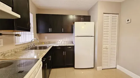 416 Lakeside Drive Margate FL 33063