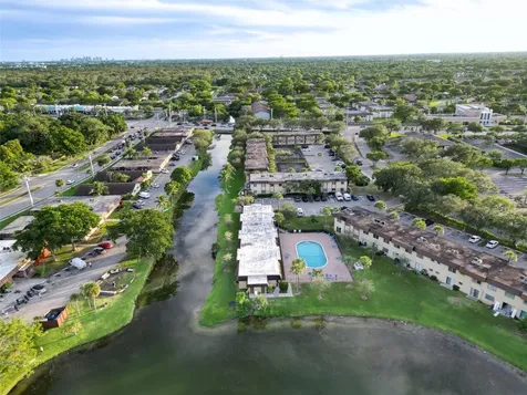 416 Lakeside Drive Margate FL 33063