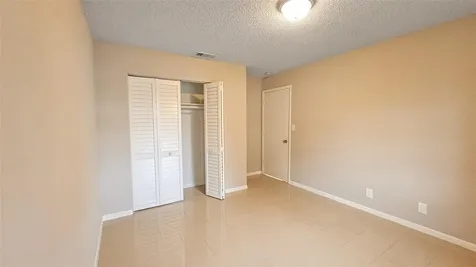 416 Lakeside Drive Margate FL 33063