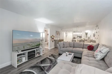 8901 S Hollybrook Boulevard Pembroke Pines FL 33025