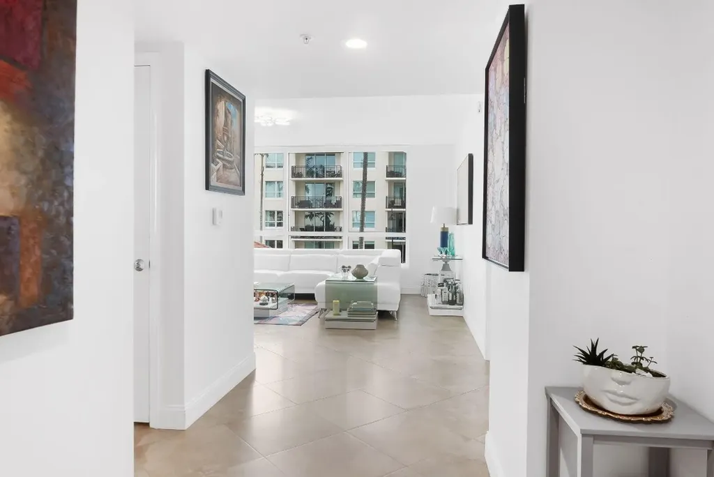 600 W Las Olas Boulevard Fort Lauderdale FL 33312