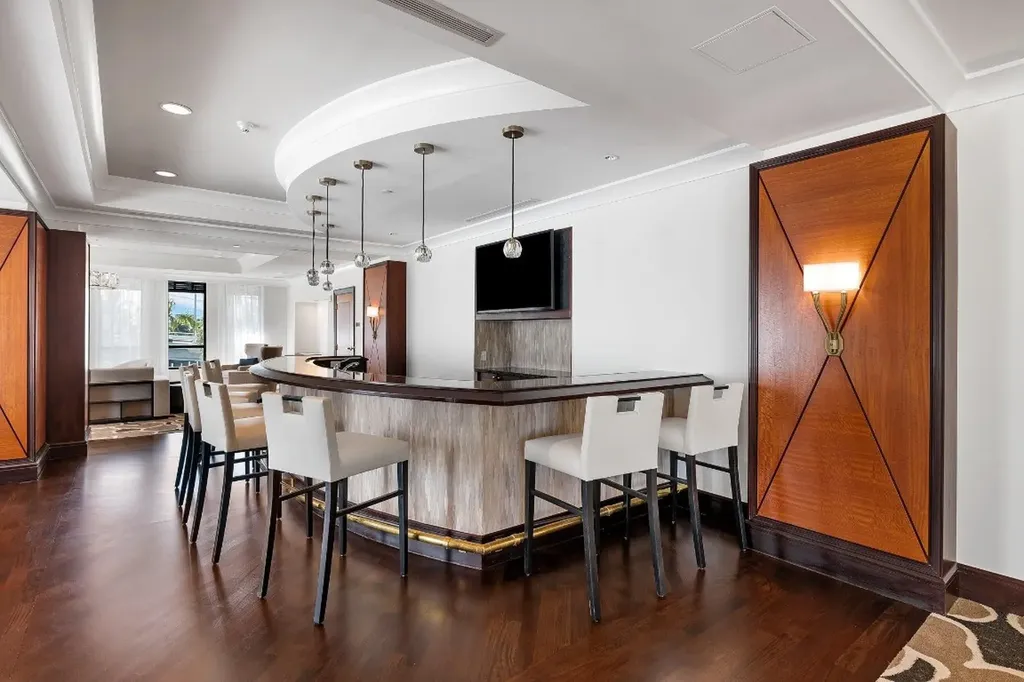 600 W Las Olas Boulevard Fort Lauderdale FL 33312