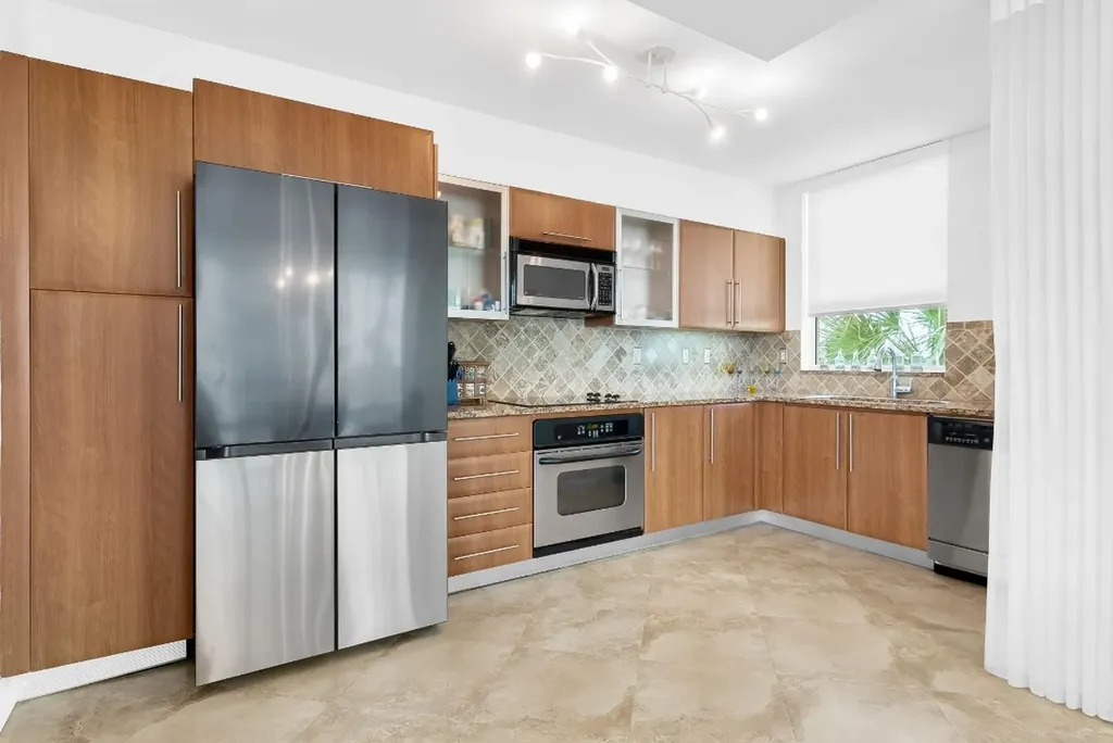 600 W Las Olas Boulevard Fort Lauderdale FL 33312