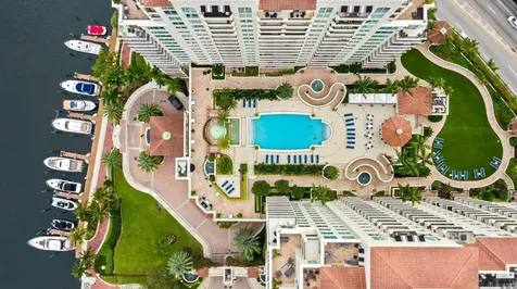 600 W Las Olas Boulevard Fort Lauderdale FL 33312