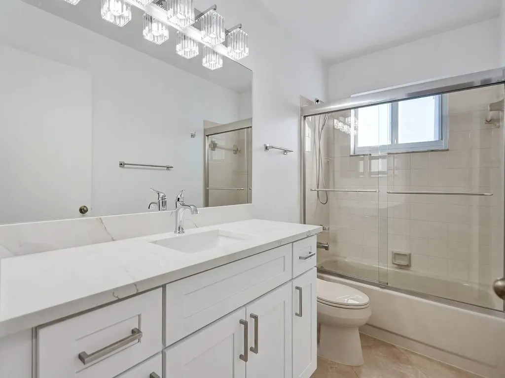 8452 NW 47th Street Coral Springs FL 33067