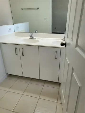 2040 SE Avon Park Drive Port St Lucie FL 34952