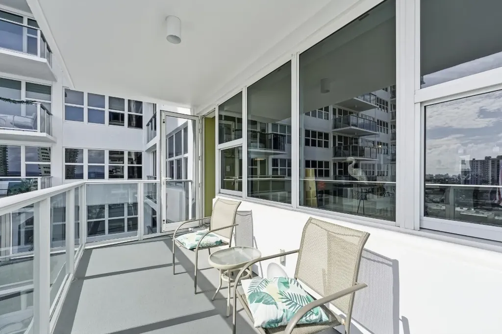 3333 NE 34th Street Fort Lauderdale FL 33308