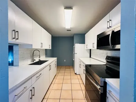 21440 NW 40th Circle Court Miami Gardens FL 33055
